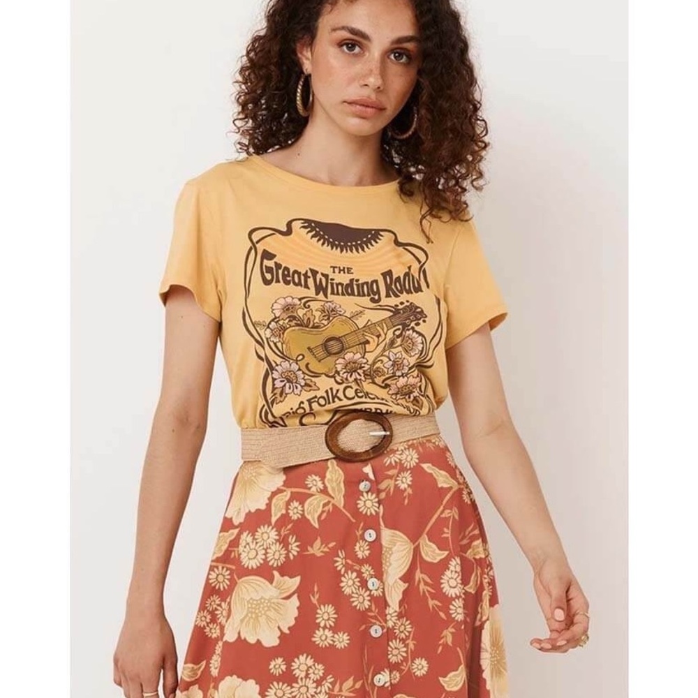 Spell & The Gypsy Great Winding Road Tee Size Medium